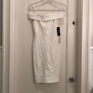 White off the shoulder bodycon dress